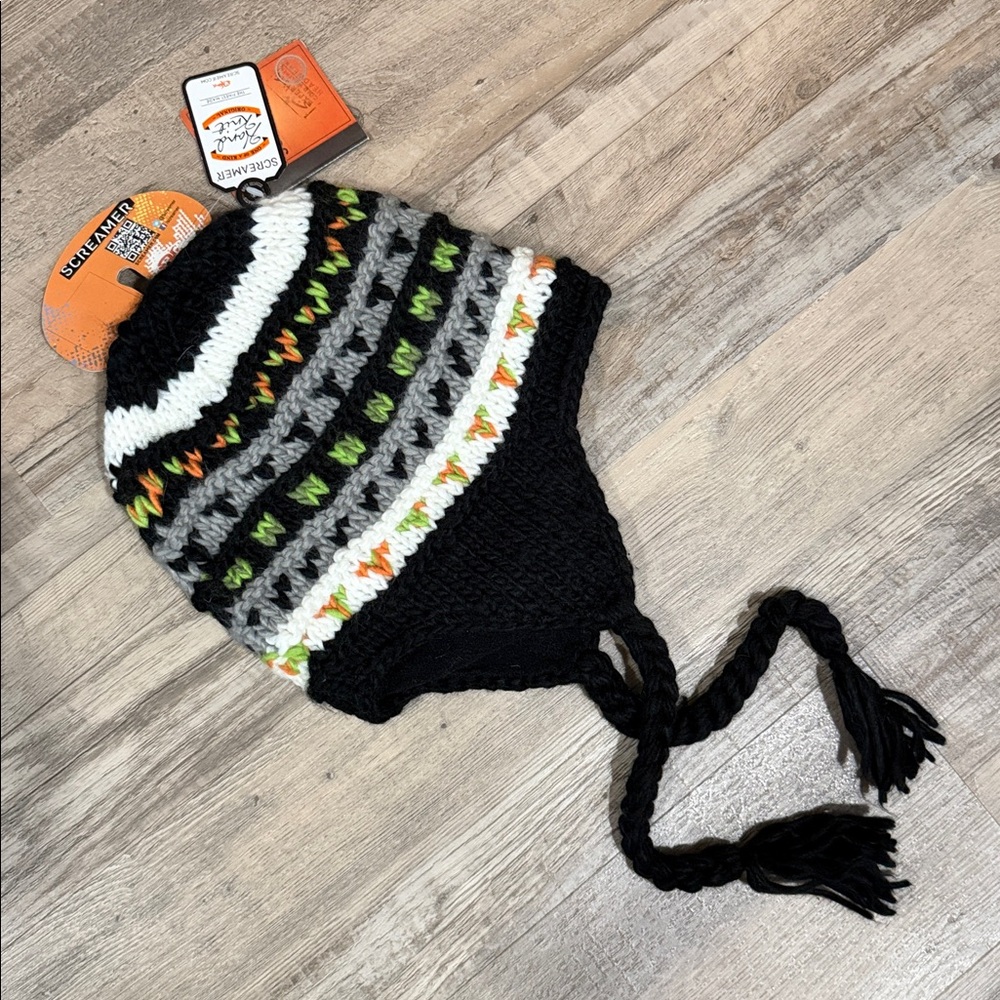 Cozy Screamer Knit Hat with Tassels - Black, White, Green